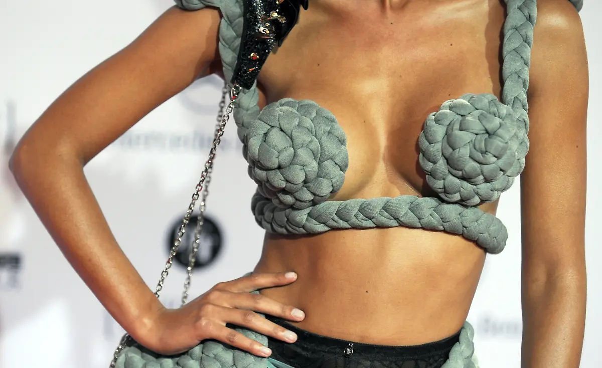 35qd5529-jpg1934258227020046397