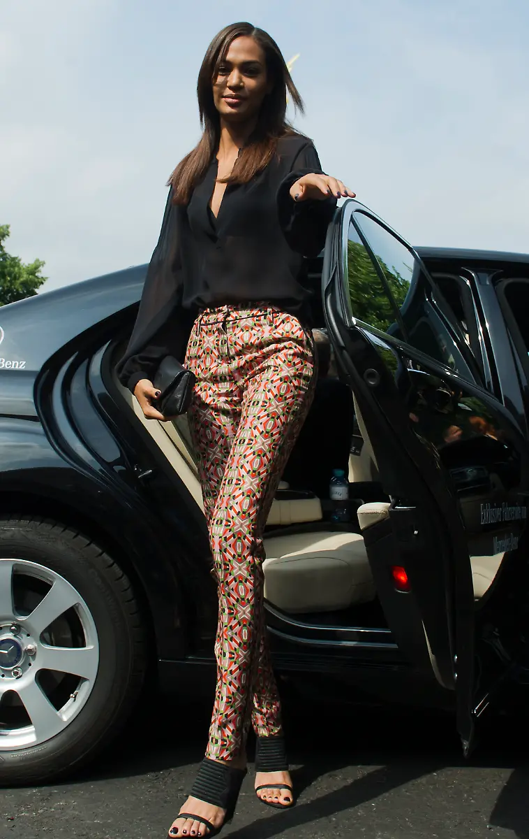 DI30194-20120705-jpg3628120066383592328