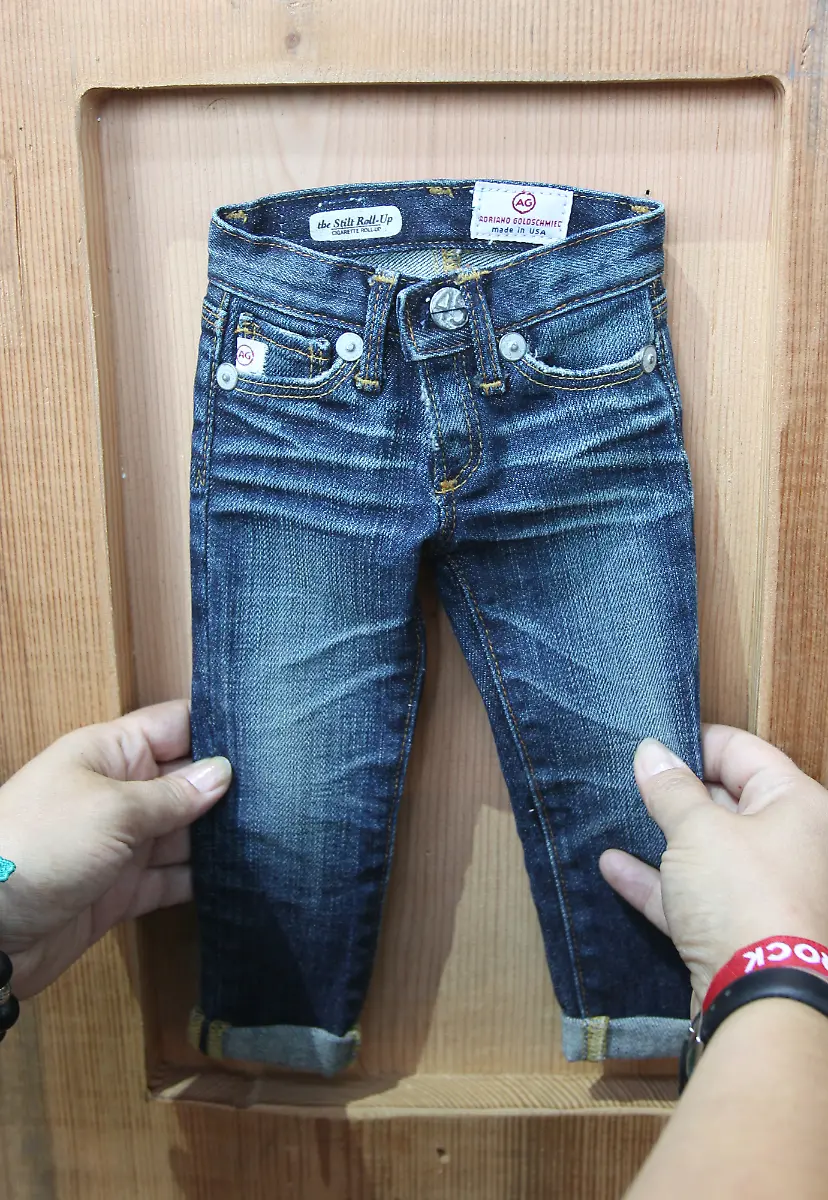 DI30184-20120704-jpg1980369052427622086