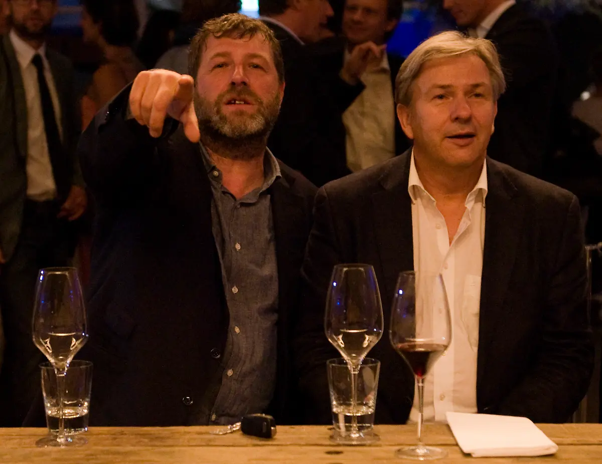 DI10036-20120704-jpg3552380324376140229