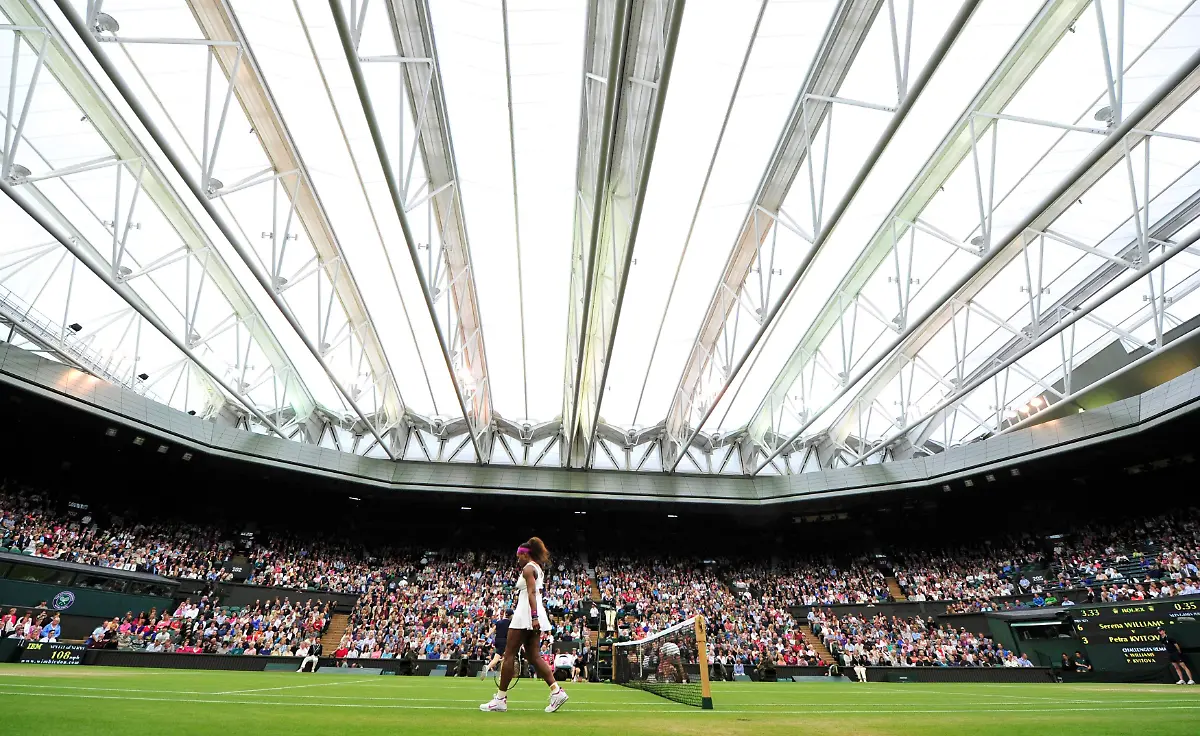 2012-07-03T150122Z-01-WIM117-RTRMDNP-3-TENNIS-WIMBLEDON-JPG1211686123882617514