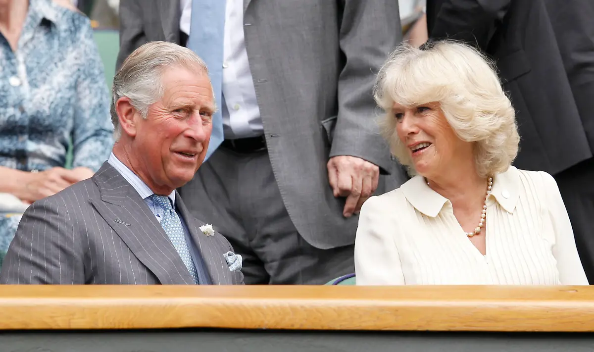 2012-06-27T125334Z-01-WIM046-RTRMDNP-3-TENNIS-WIMBLEDON-JPG7657284050245396154