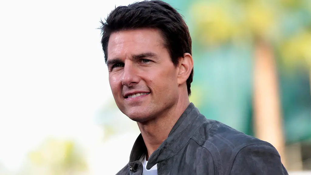 2012-07-03T211823Z-01-TOR607-RTRMDNP-3-US-TOMCRUISE-FORBES-JPG4011436688182149822