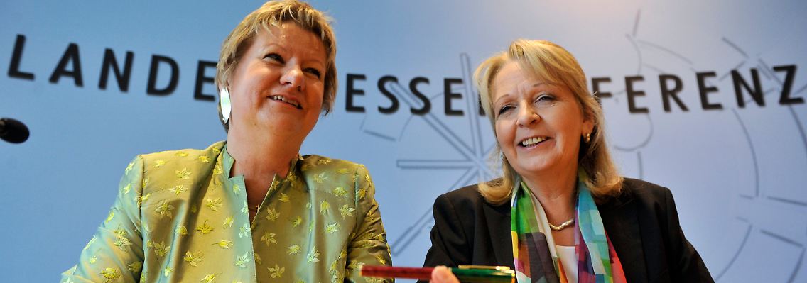 Löhrmann und Kraft könnten bei Neuwahlen auf eine satte Mehrheit von 54 Prozent hoffen.