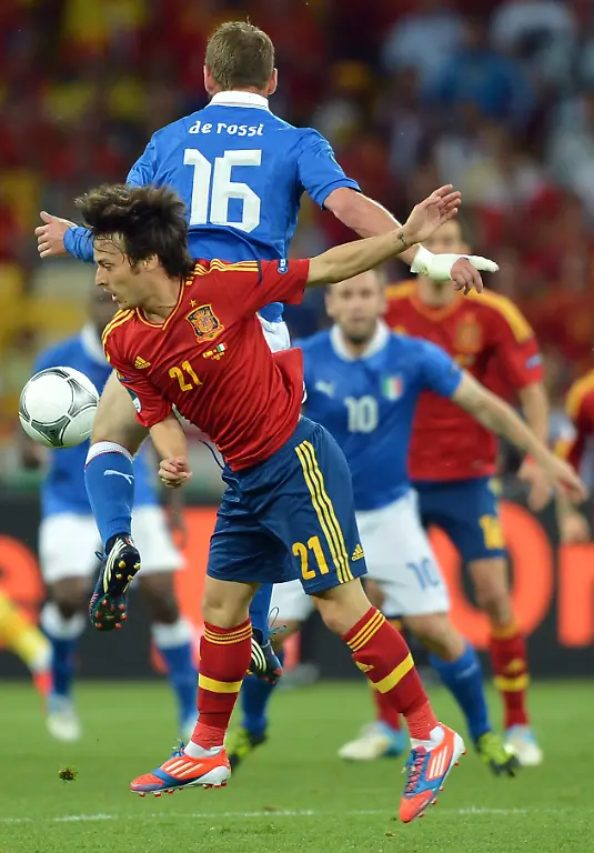 DI30326-20120701-jpg235523844234726045