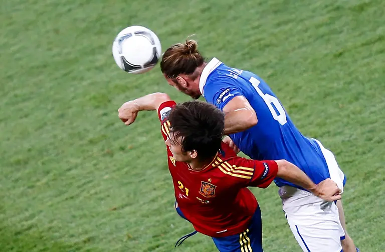 2012-07-01T193321Z-01-INK14-RTRMDNP-3-SOCCER-EURO-JPG8221113083121577520