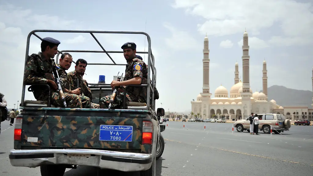 35mg2952-jpg7159914117977142438