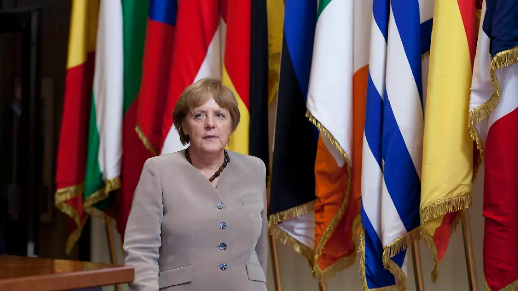 DAB0951-20120629-jpg250924603906131090