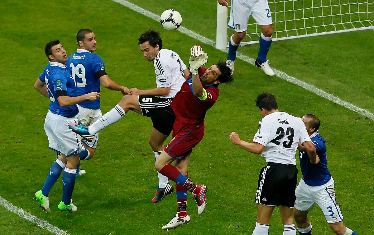 DAB4536-20120628-jpg9122969598468715636