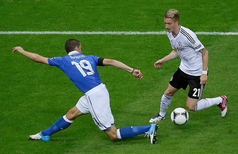 2012-06-28T195858Z-01-STN132-RTRMDNP-3-SOCCER-EURO-JPG4860098750074017312