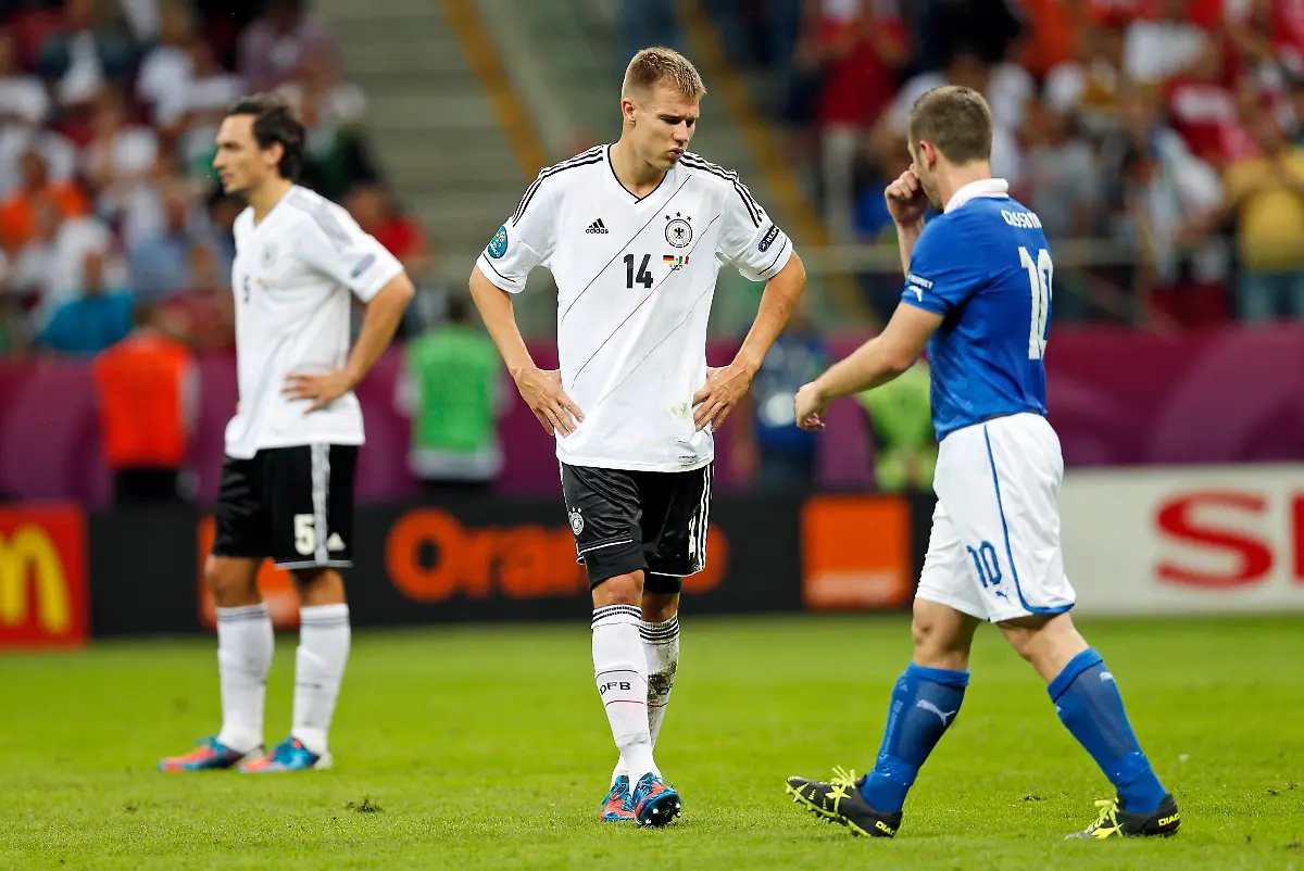 DAB4449-20120628-jpg77354755518413385