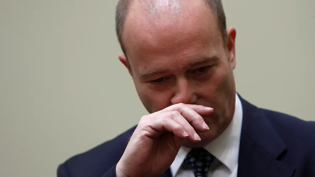 2012-06-27T084942Z-01-REH05-RTRMDNP-3-ECCLESTONE-F1-PROBE-JPG1485127647924510692