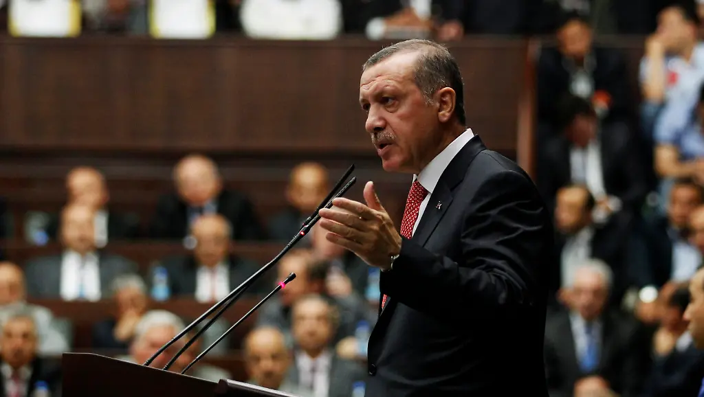 2012-06-26T102712Z-01-ANK01-RTRMDNP-3-SYRIA-CRISIS-TURKEY-JPG5285010483822378689