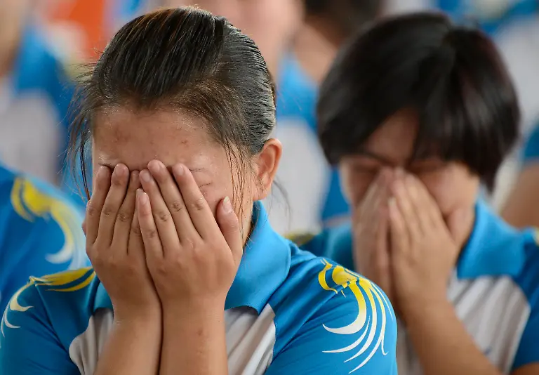 2012-06-26T104151Z-01-PEK12-RTRMDNP-3-CHINA-JPG6157744682246659252