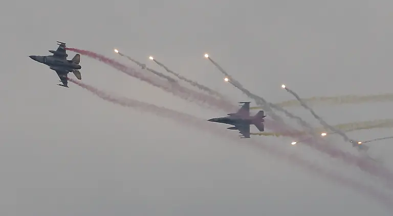 DAB0597-20120622-jpg4767719450567589720