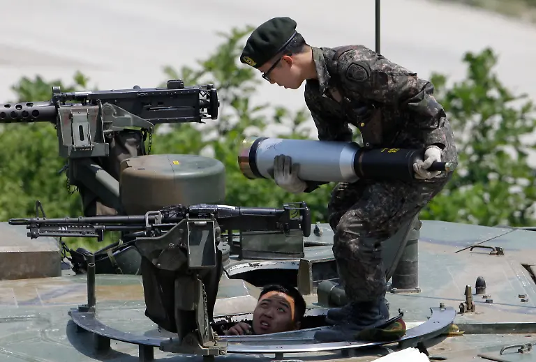 DAB0634-20120622-jpg6565983108932282364