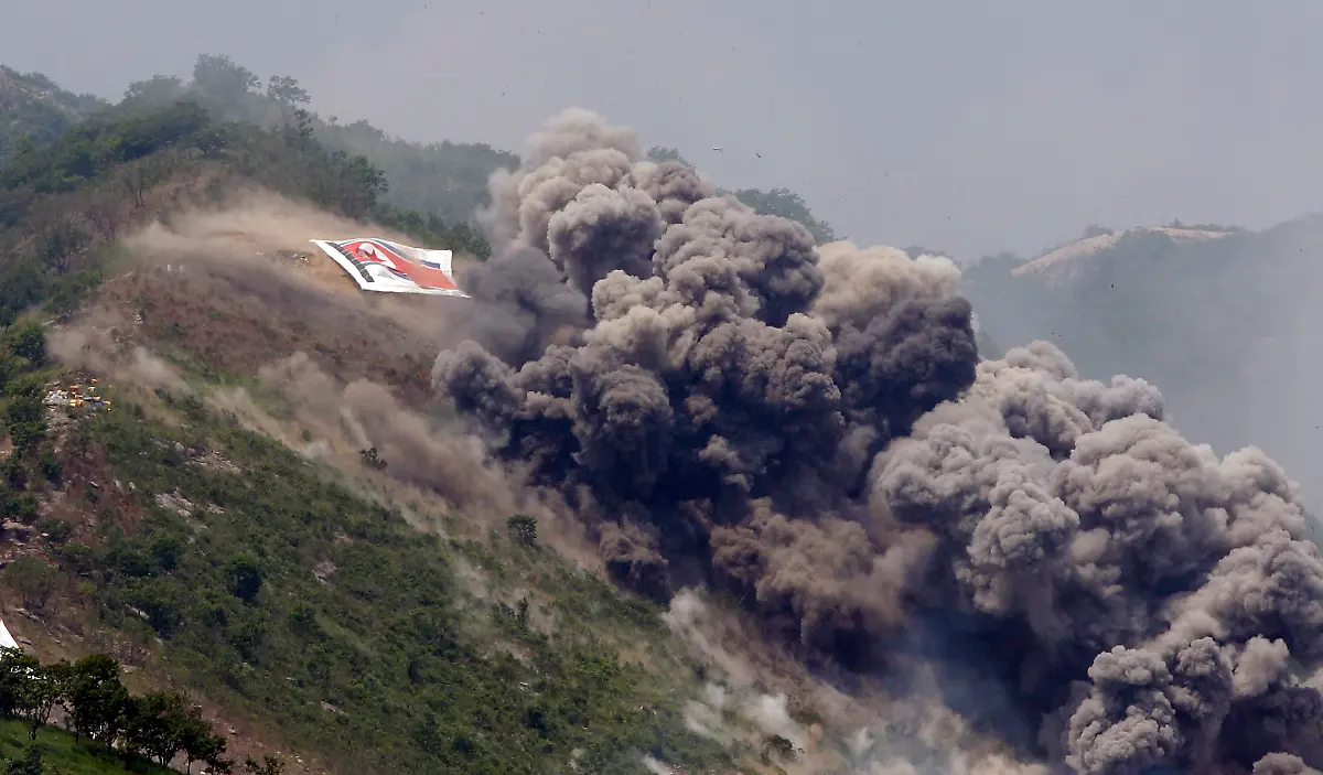 DAB0963-20120622-jpg3640543345366980203