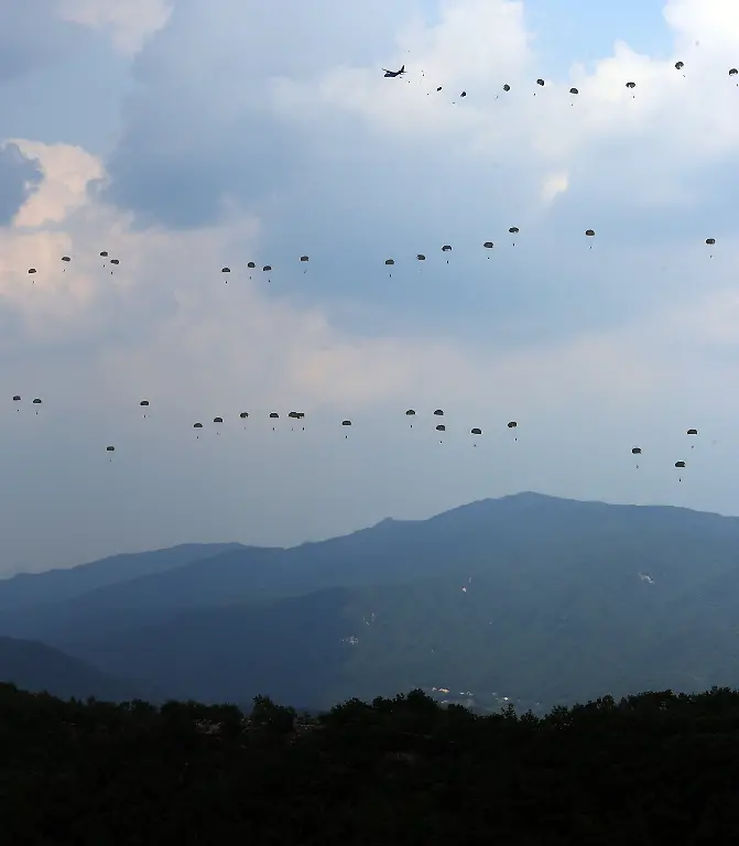 35hj5636-jpg5079954395740191830