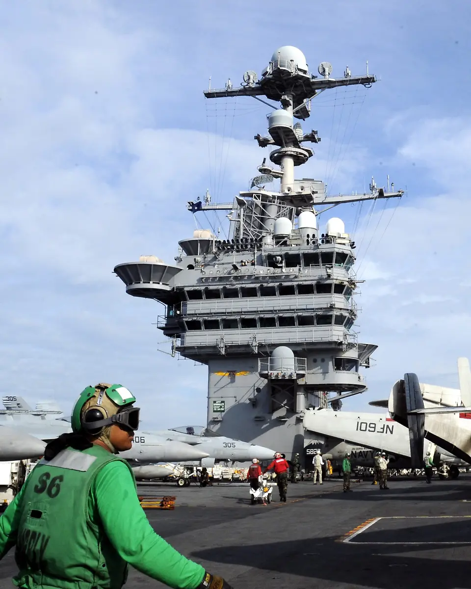 35j22940-jpg8460421643543613219