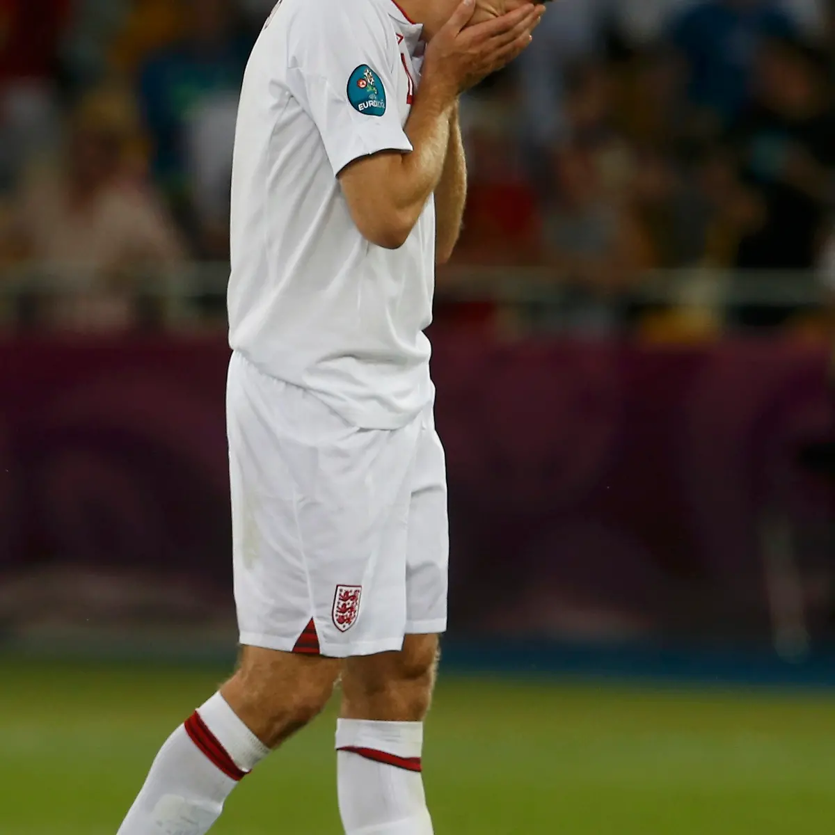 2012-06-24T215211Z-01-IMP65-RTRMDNP-3-SOCCER-EURO-JPG6234973425386682950