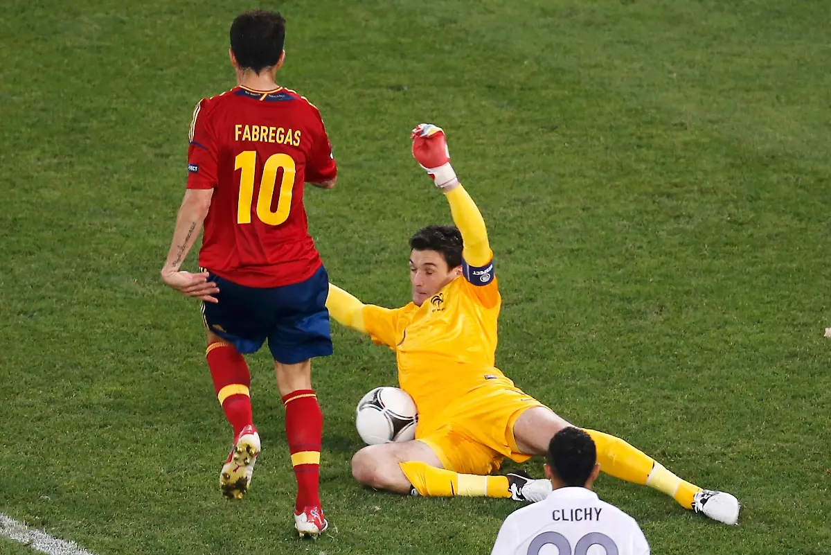 2012-06-23T201438Z-01-INK26-RTRMDNP-3-SOCCER-EURO-JPG4292962700604451877