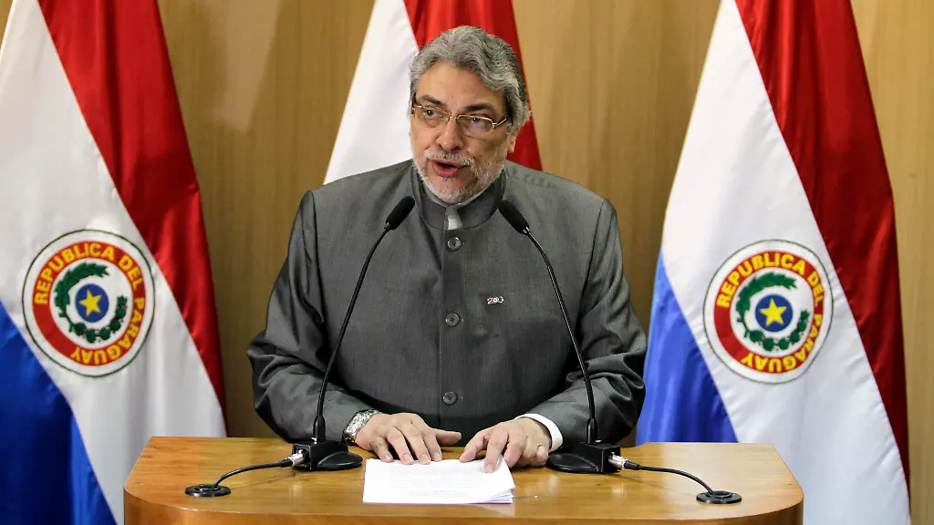 2012-06-22T214538Z-01-CDG18-RTRMDNP-3-PARAGUAY-IMPEACHMENT-JPG504570756406478700