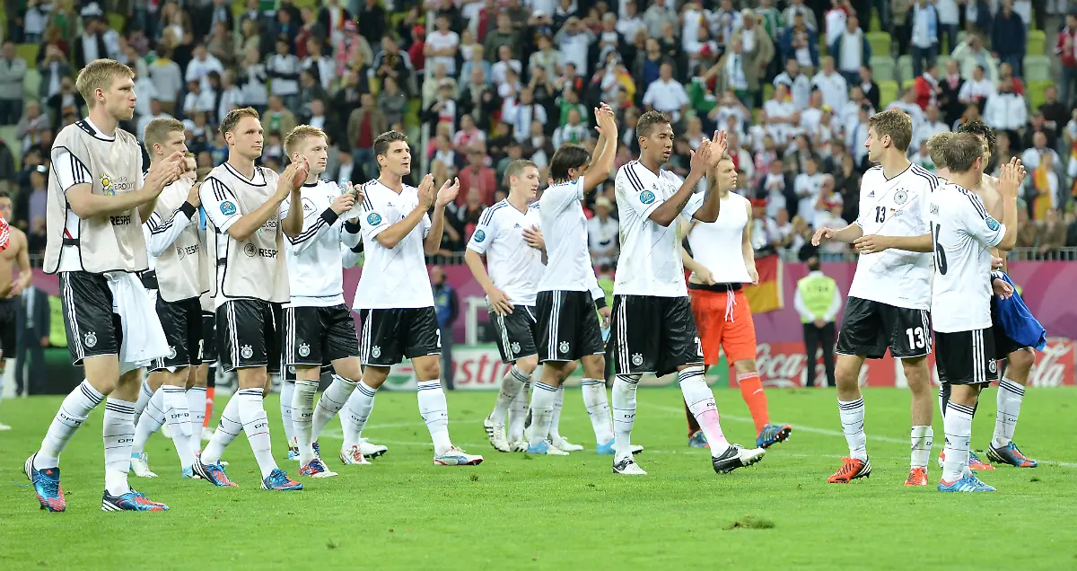 DI30758-20120622-jpg1248067399288789092