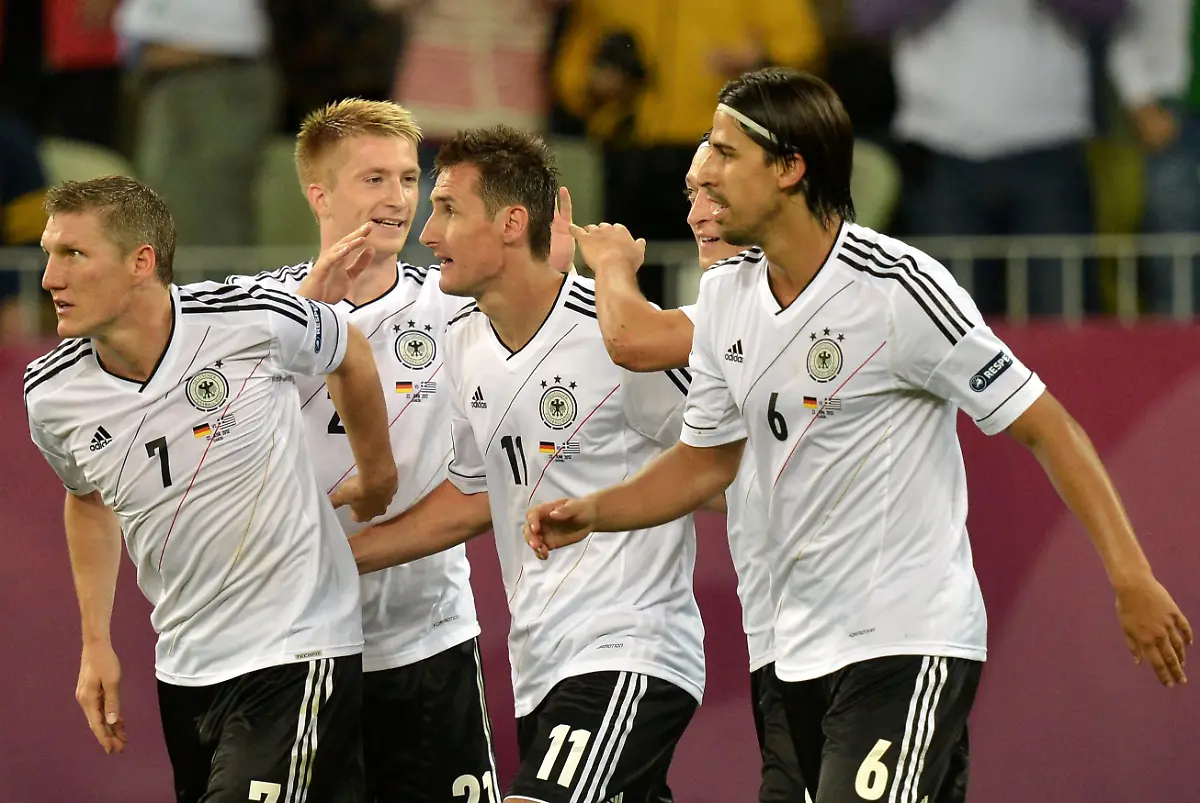 DI30671-20120622-jpg3846169647039938587