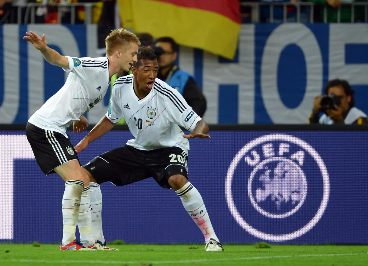 35hy3701-jpg6952732149760832057