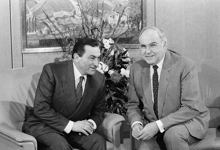 mit-Kanzler-Kohl-1988