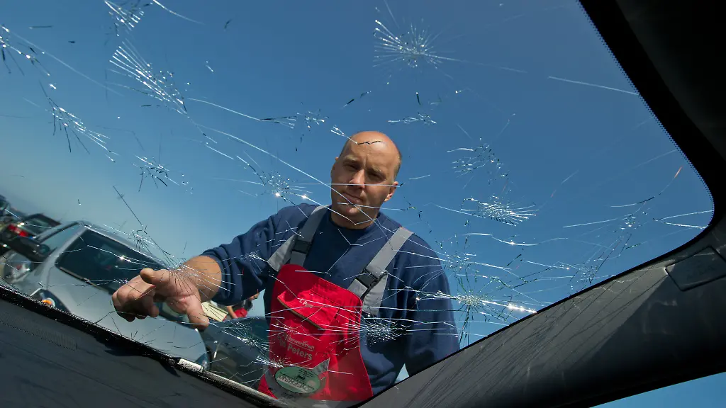 35fp0422-jpg6953371186345793434