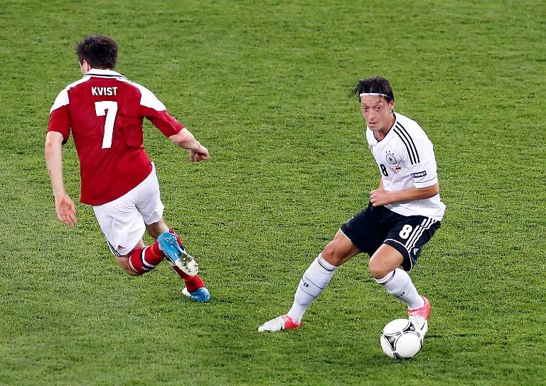 35em1254-jpg8547423815138175580