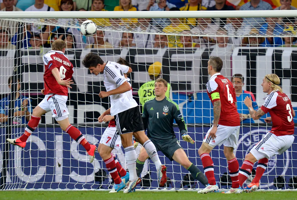 DAB2980-20120617-jpg9055075224831765816