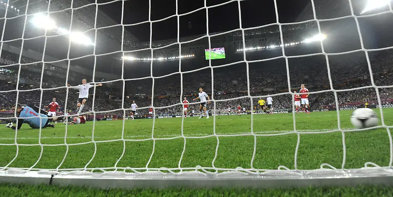 35em5655-jpg8385160867716508188