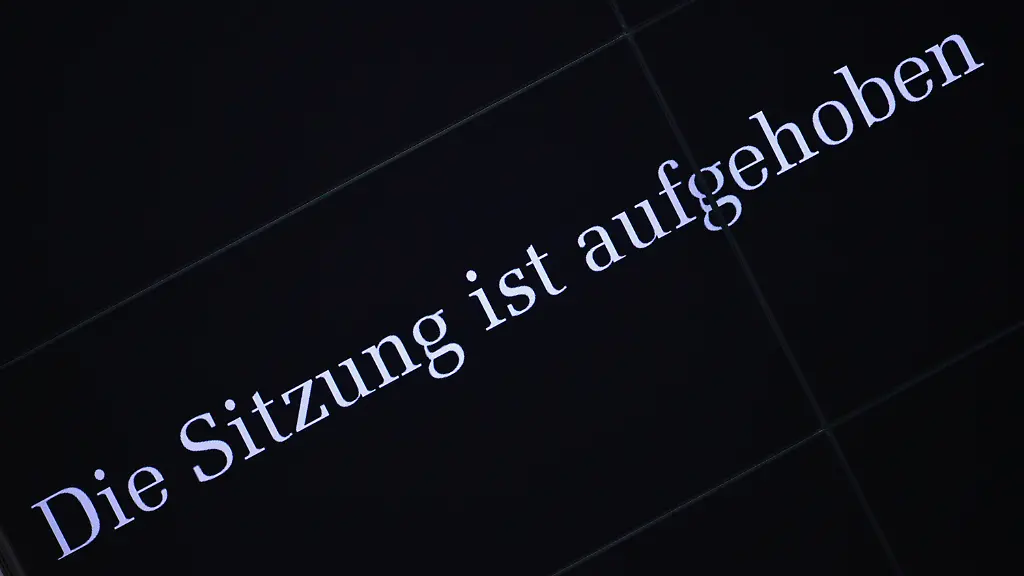 35d03215-jpg2225430719105602645