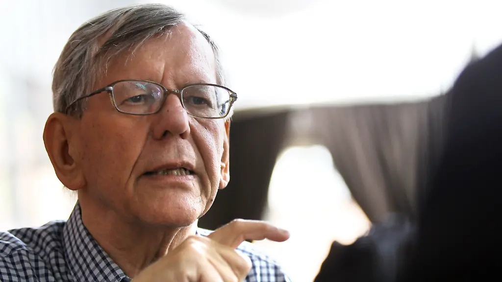 358t0111-jpg7201130179932644387