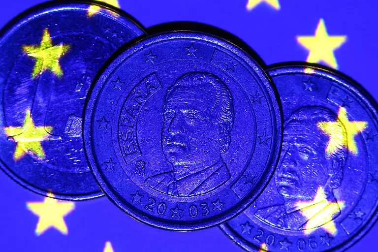 35975914-jpg7137045758252544136