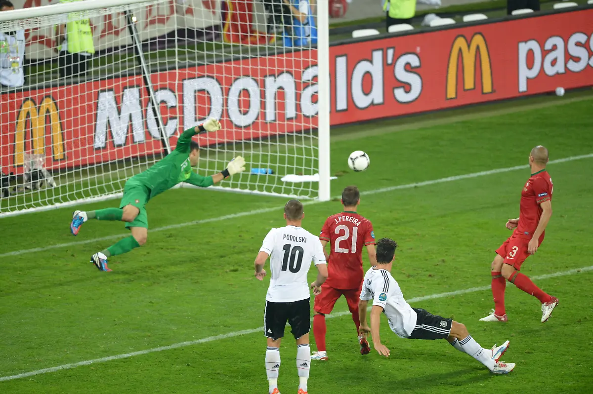 359a3258-jpg4476448305376975895