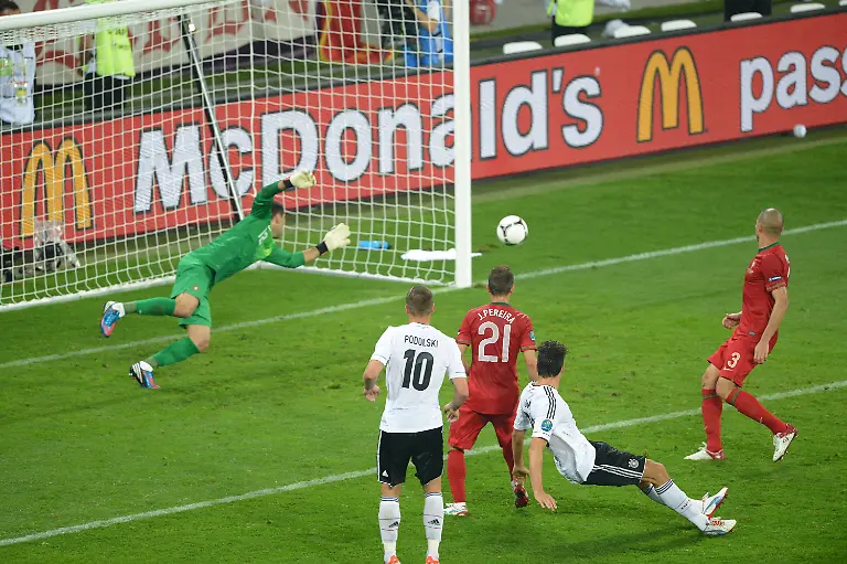 359a3258-jpg4476448305376975895