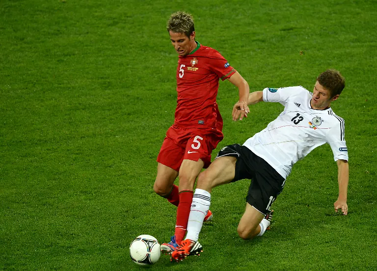 35994035-jpg624565109908328218