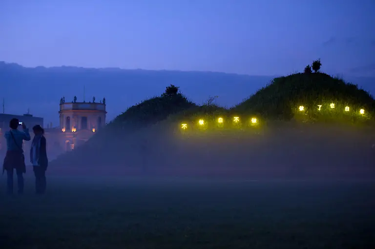 DI30033-20120607-jpg4915471893763611068