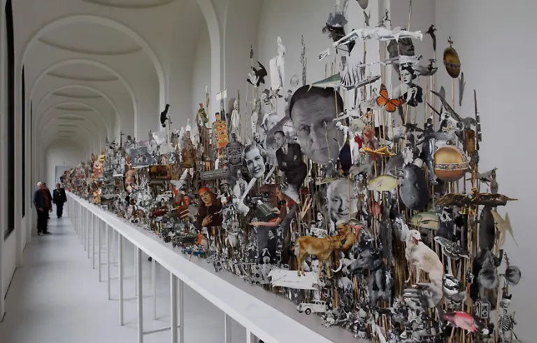 2012-06-06T164805Z-01-ROR20-RTRMDNP-3-GERMANY-ARTS-JPG8803747125854762007