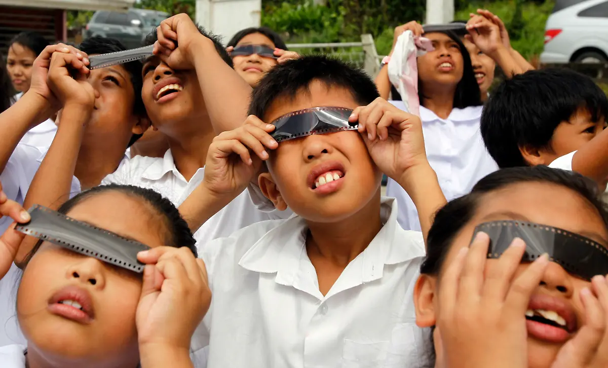 2012-06-06T060304Z-01-EDC502-RTRMDNP-3-SPACE-VENUS-JPG4200264922348634307