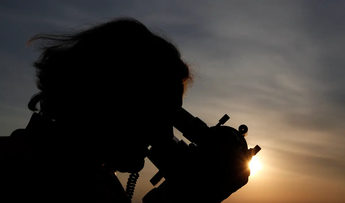 DI10042-20120606-jpg6611712799761444702