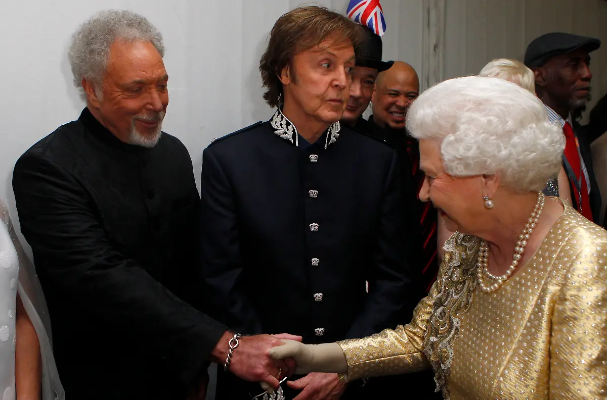 DAB0113-20120605-jpg6514338123346264866