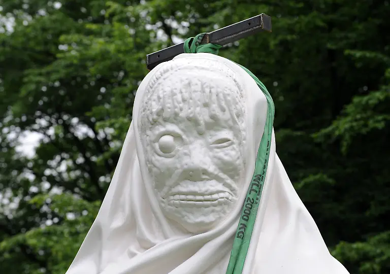 356b0805-jpg2162563997150519985