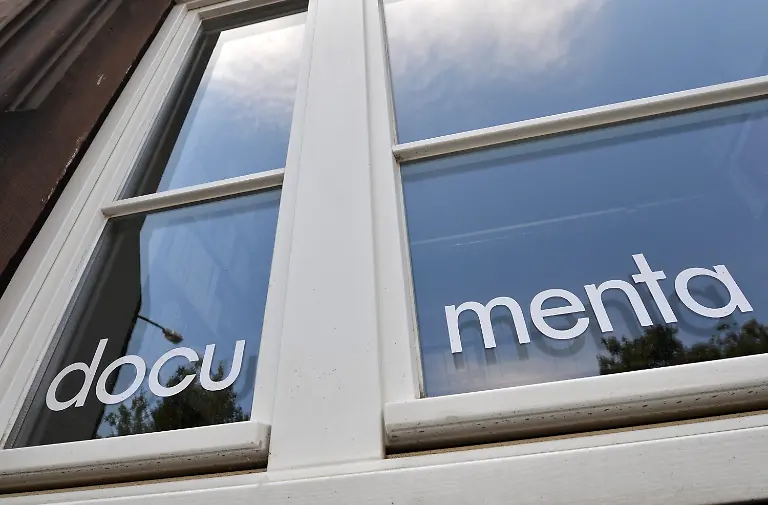 352c0059-jpg8986053178534665494