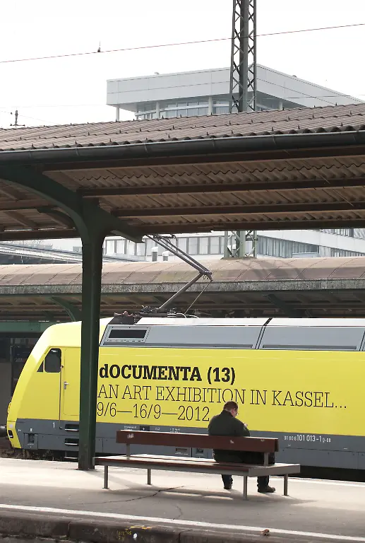 DI10015-20120601-jpg7950596942423714767