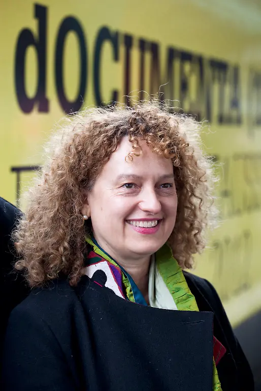 DI10326-20120604-jpg8232345381314670492