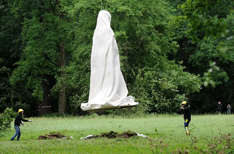 356a3356-jpg8687716247981253002